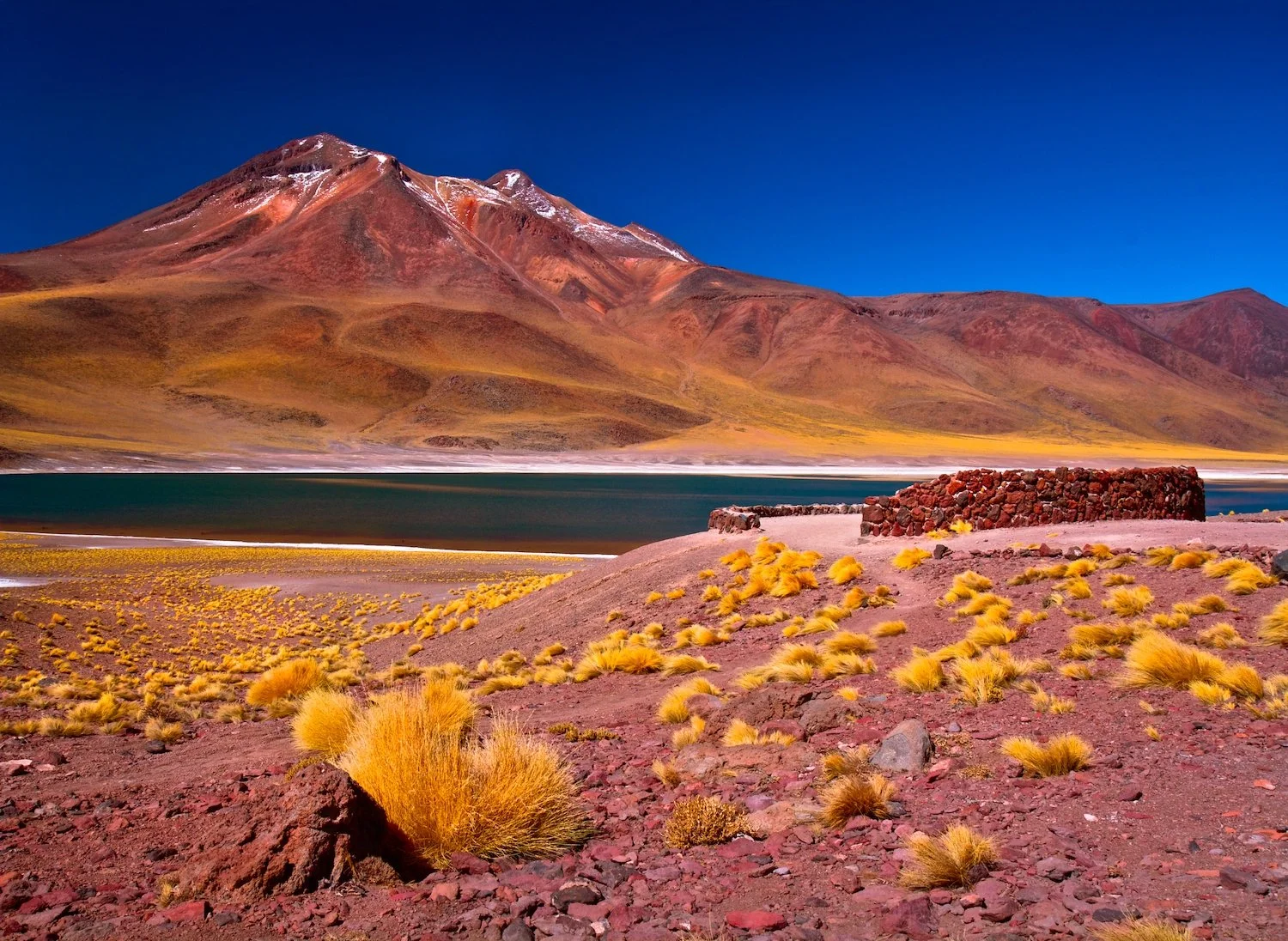 Laguna Miñiques2-PS.jpeg