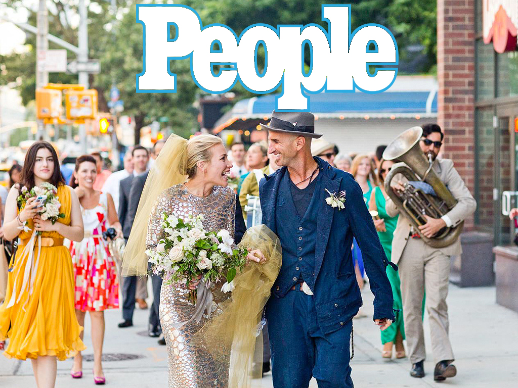 The Covert Affairs star weds in New York City. As photographed by Dave Robbins Photography