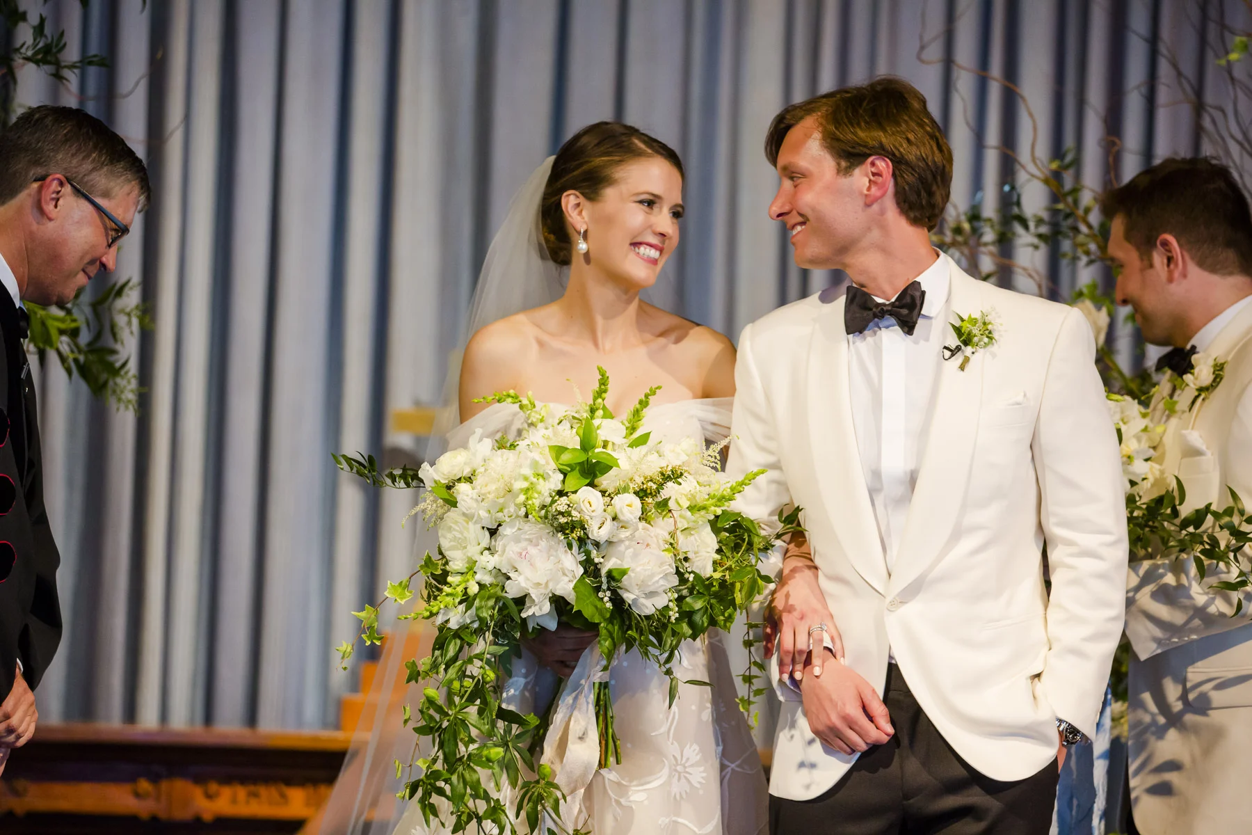 OCEAN HOUSE WATCH HILL WEDDING -30.jpg