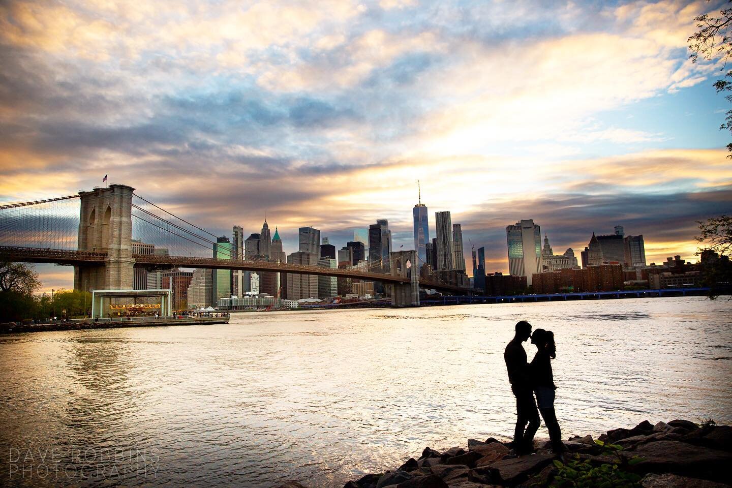 Super fun engagement shoot yesterday on a picture perfect evening in Brooklyn. #eshoot #dumbobrooklyn #nyceshoot #engaged #bklynwedding #nycwedding #ido #2022bride #weddinginspo #dumbophotography #elopementphotographynyc #nycelopement