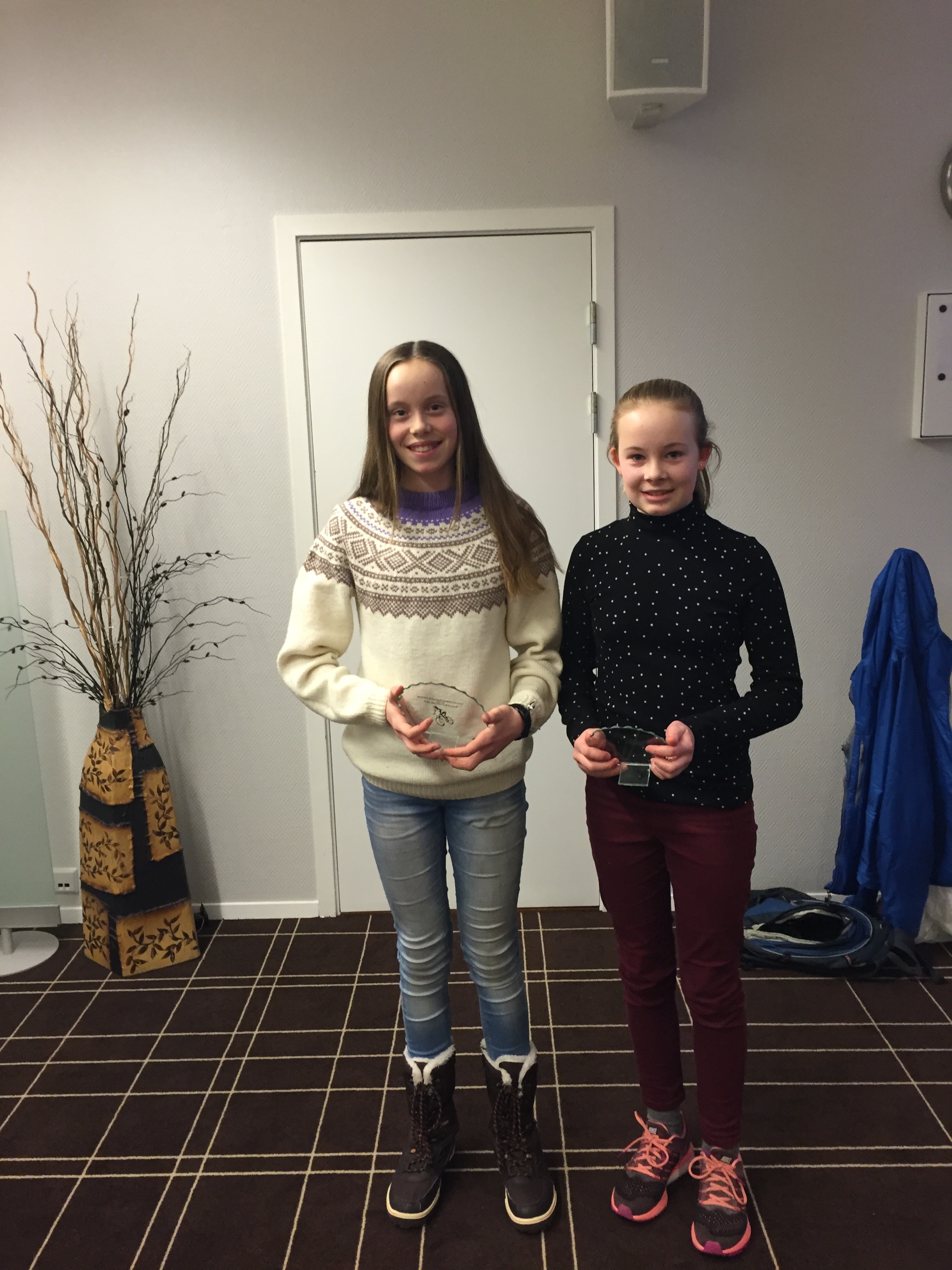 Klubbmesterskap terreng: 1. Hanne Kjos, nr 2 Ingrid Grüner, nr 3 ble Ingeborg Hole (ikke på bildet)