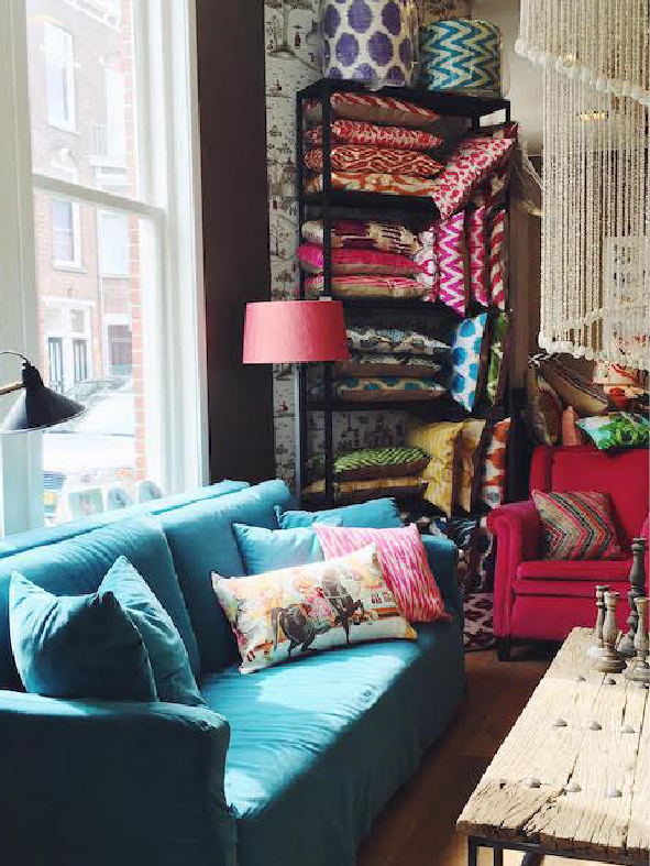 THE-NICE-STUFF-COLLECTOR-HOTSPOTS-DEN-HAAG-ETEN-DRINKEN-WINKELS-SHOPPEN-DEN-HAAG-THEO-BERT-POT-INTERIOR6.jpg
