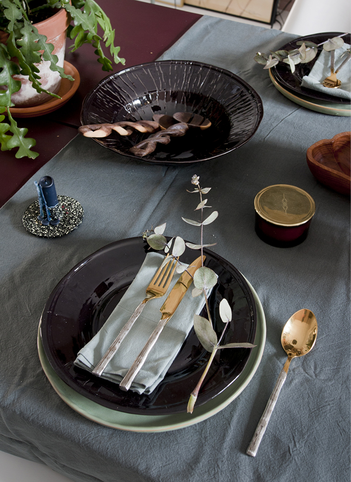 INTERIOR STYLING BESTEK TAFELDEKKEN INTERIEUR BLOGGER THE NICE STUFF COLLECTOR BORDEN DANIEL VAN DIJCK 2.jpg