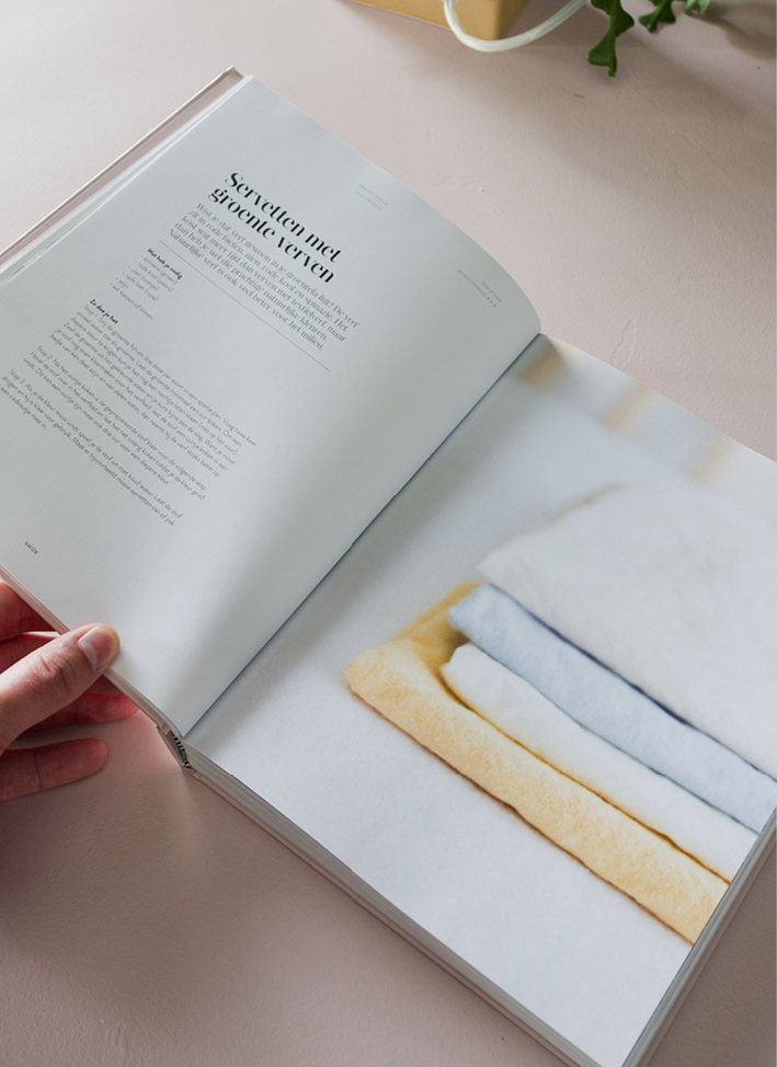 INTERIOR STYLING BOOK WIMKE SMUK BLOGGER BLOG INTERIEUR THEO-BERT POT THE NICE STUFF COLLECTOR 3.jpg