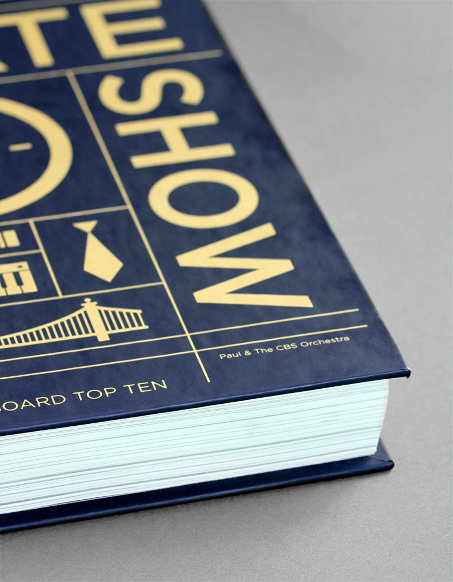 lateshow_book_02@2x.jpg