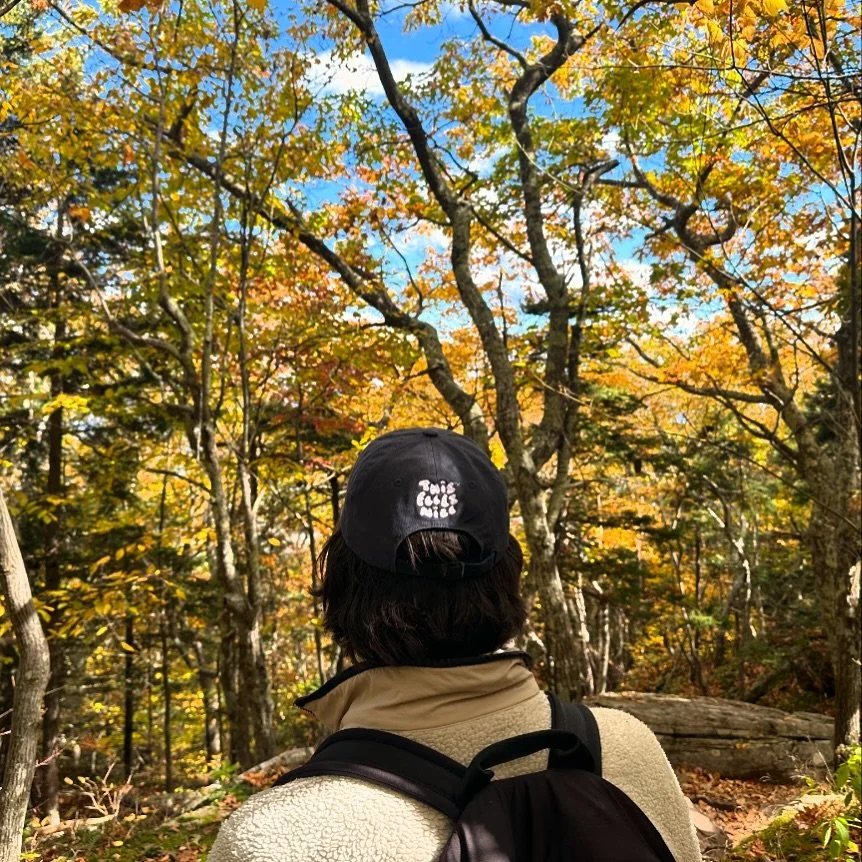 Leaf Peepin’ with a side of #Kindness. Our sold-out Kindness Cap is back in stock on our website just in time for all this Fall coziness! π π