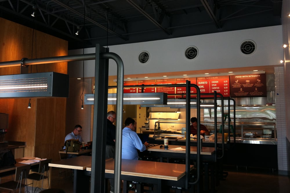 Chipotle Mexican Grill Works with Wilkus Architects to Open New Restaurant Location in Oak Brook, Illinois