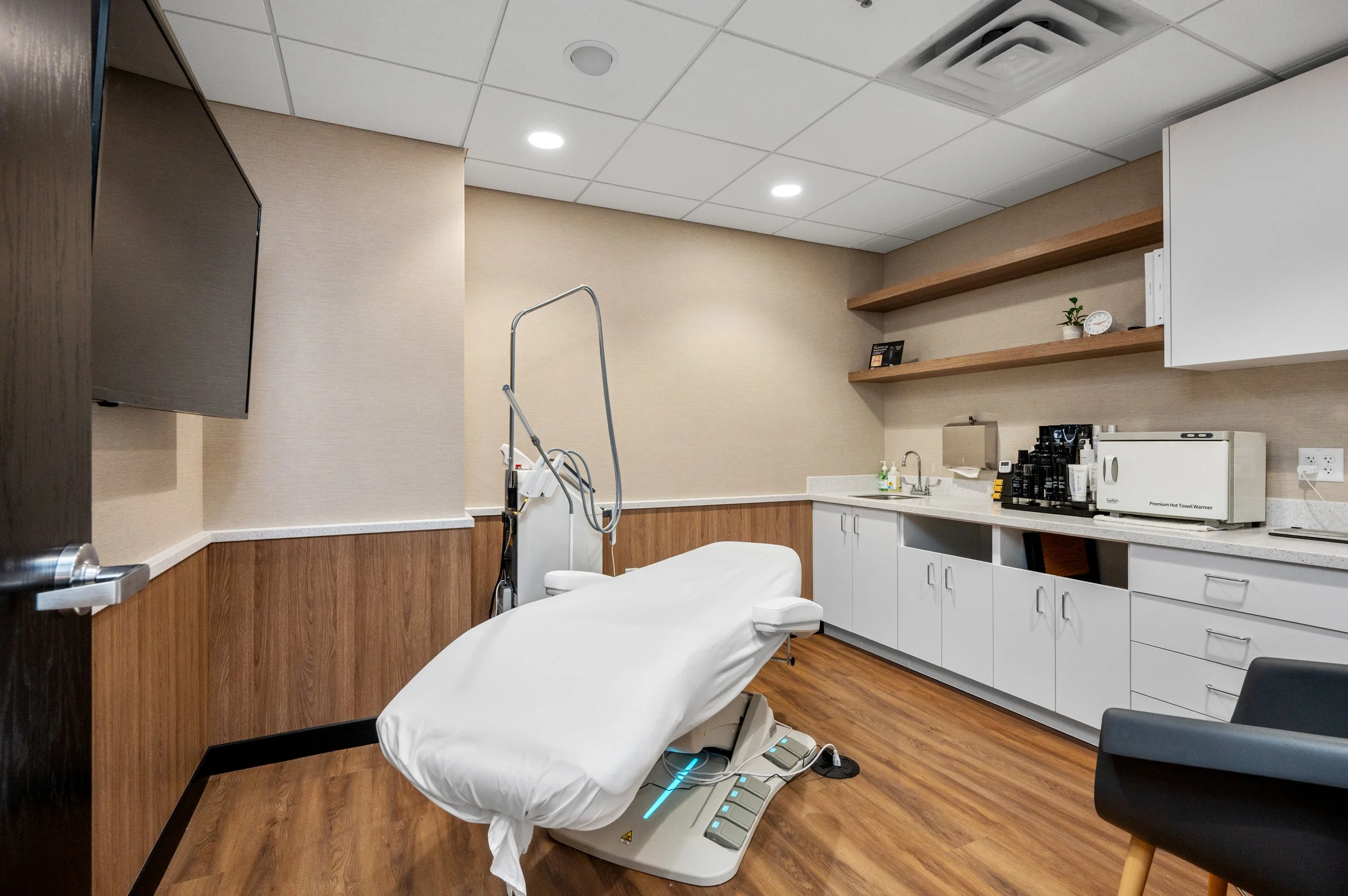 EFH - 5353 Wayzata Blvd - Lakes Dermatology-18.jpg