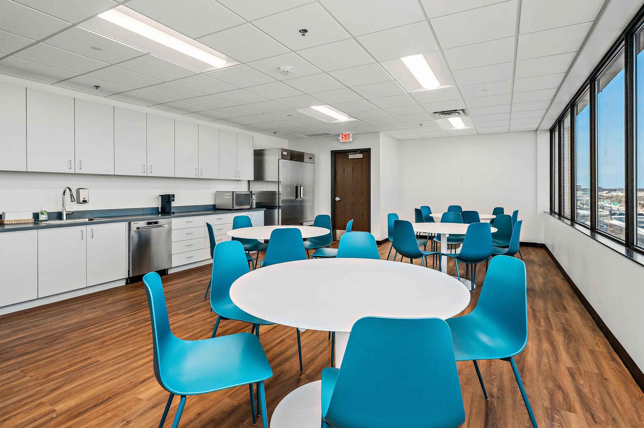 EFH - 5353 Wayzata Blvd - Lakes Dermatology-38.jpg