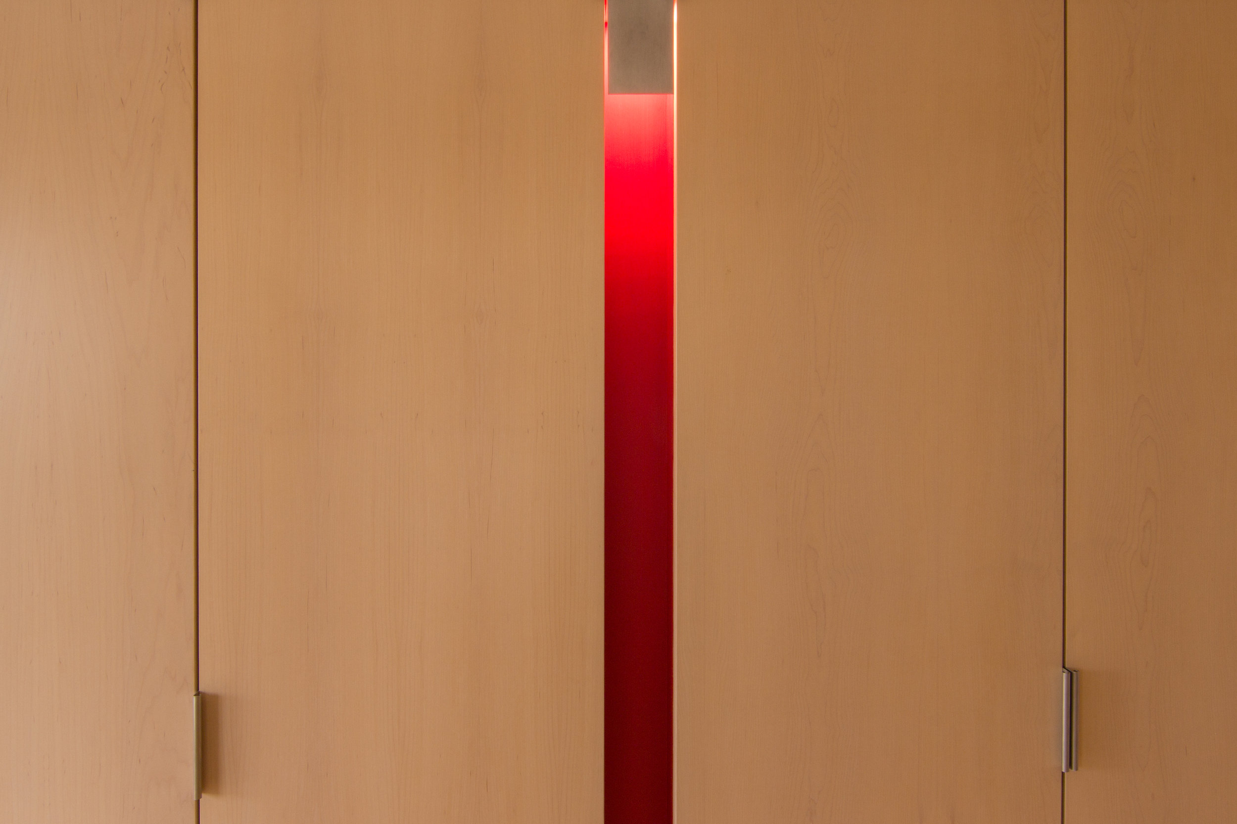 0139_OfficeStorageDetail_Large.jpg