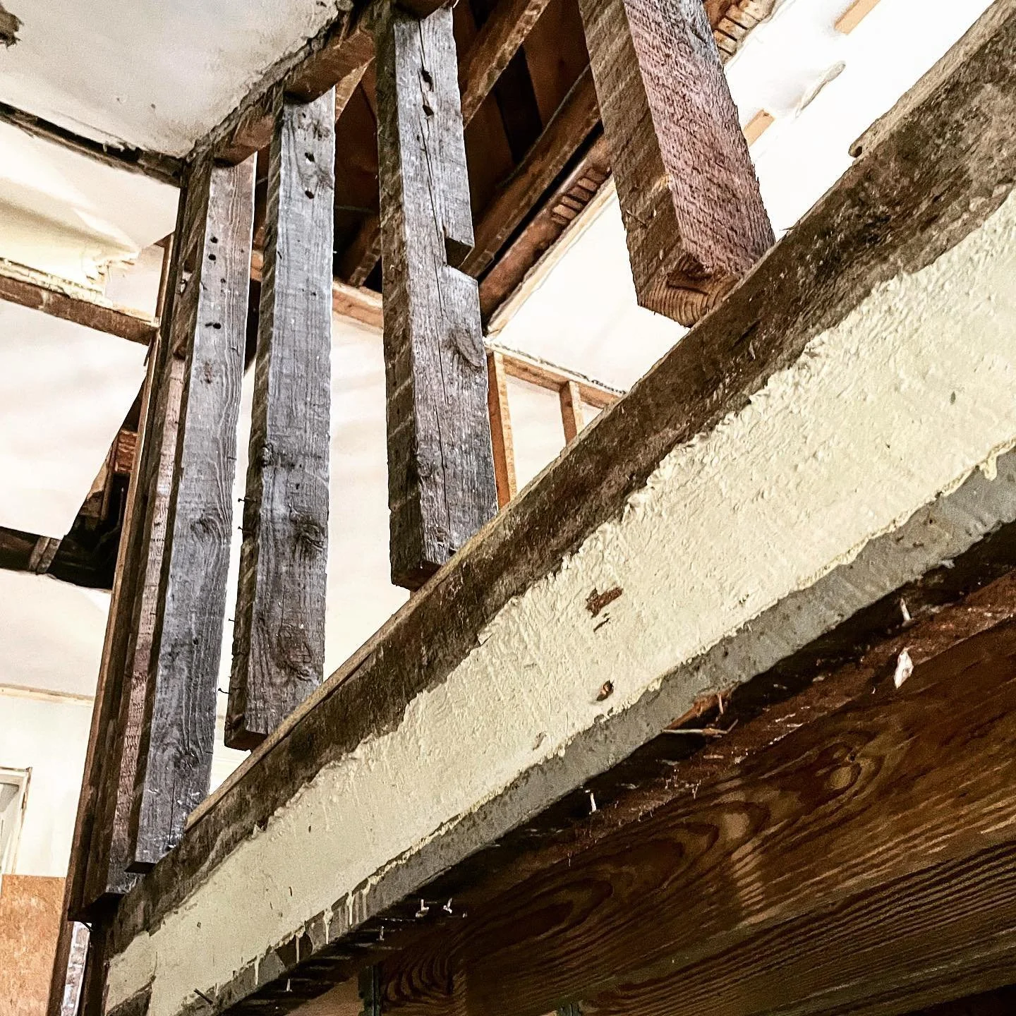 Renovations always bring surprises, present mysteries, and reveal histories. #renovation #renovations #homerenovation #homerenovations #installations #modernarchitecture