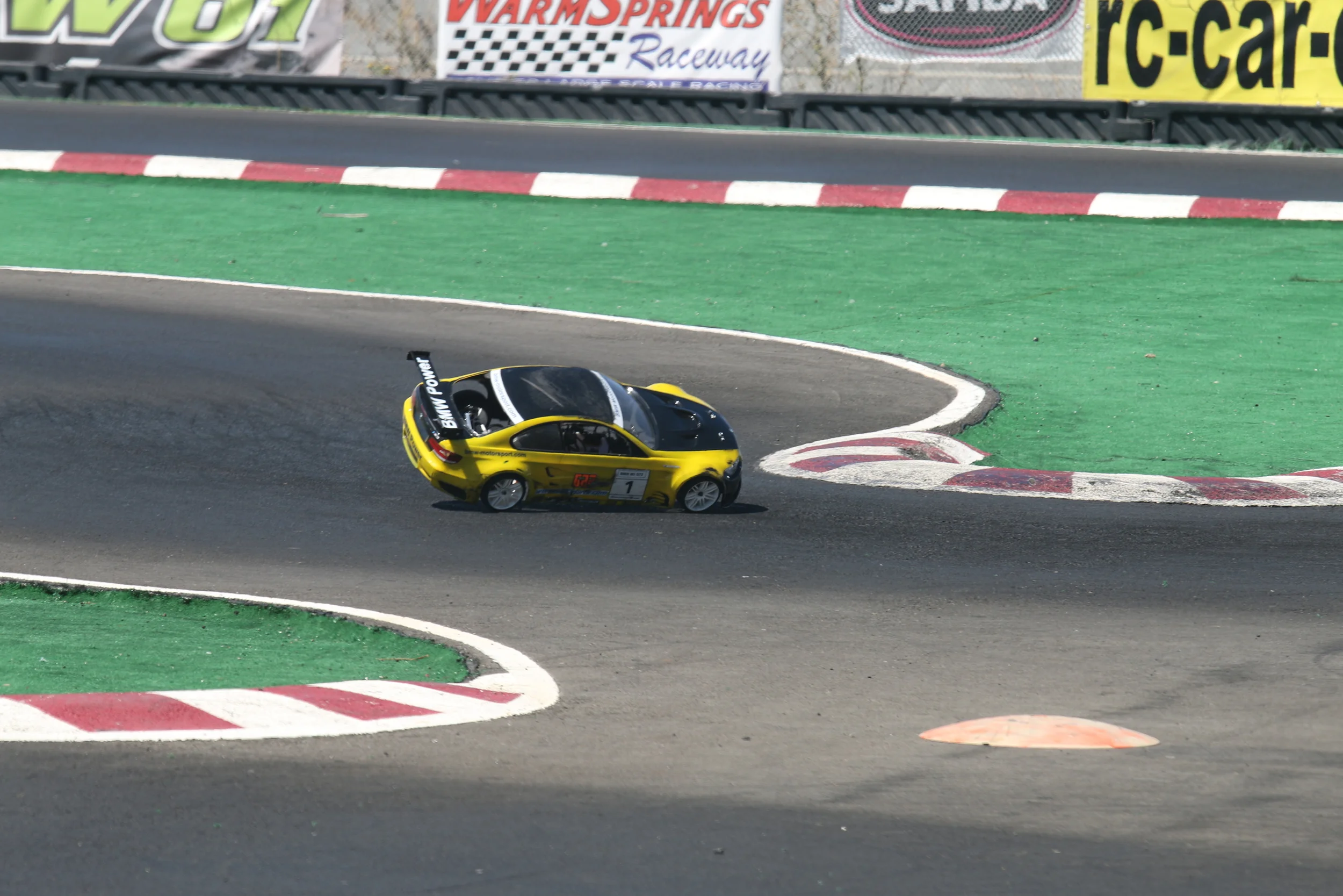 img_8869_27848494564_o.jpg