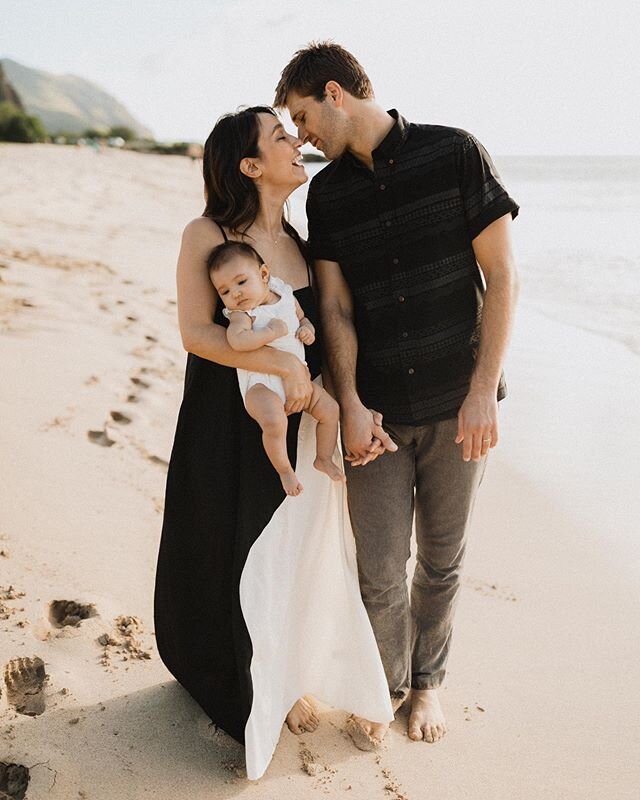 This adorable fam's session is now up on the blog! Making new blog updates everrrrryyyday now y'all and can't wait to show you more of my work!
.
.
.
.
.
.
.
#hawaiiphotographer #hawaiifamilyphotographer #hawaiinewbornphotographer #oahufamilyphotogra