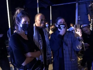 Funny B watching monitor .jpg