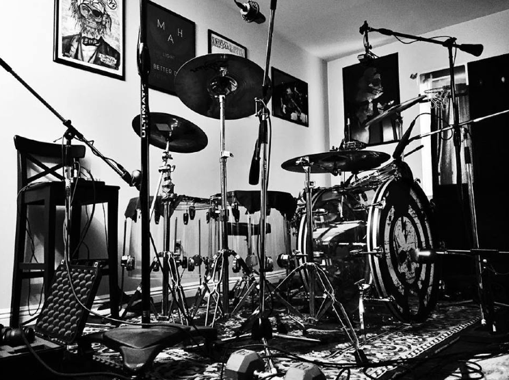 Tracking this Ludwig Vistalite for Them Evils