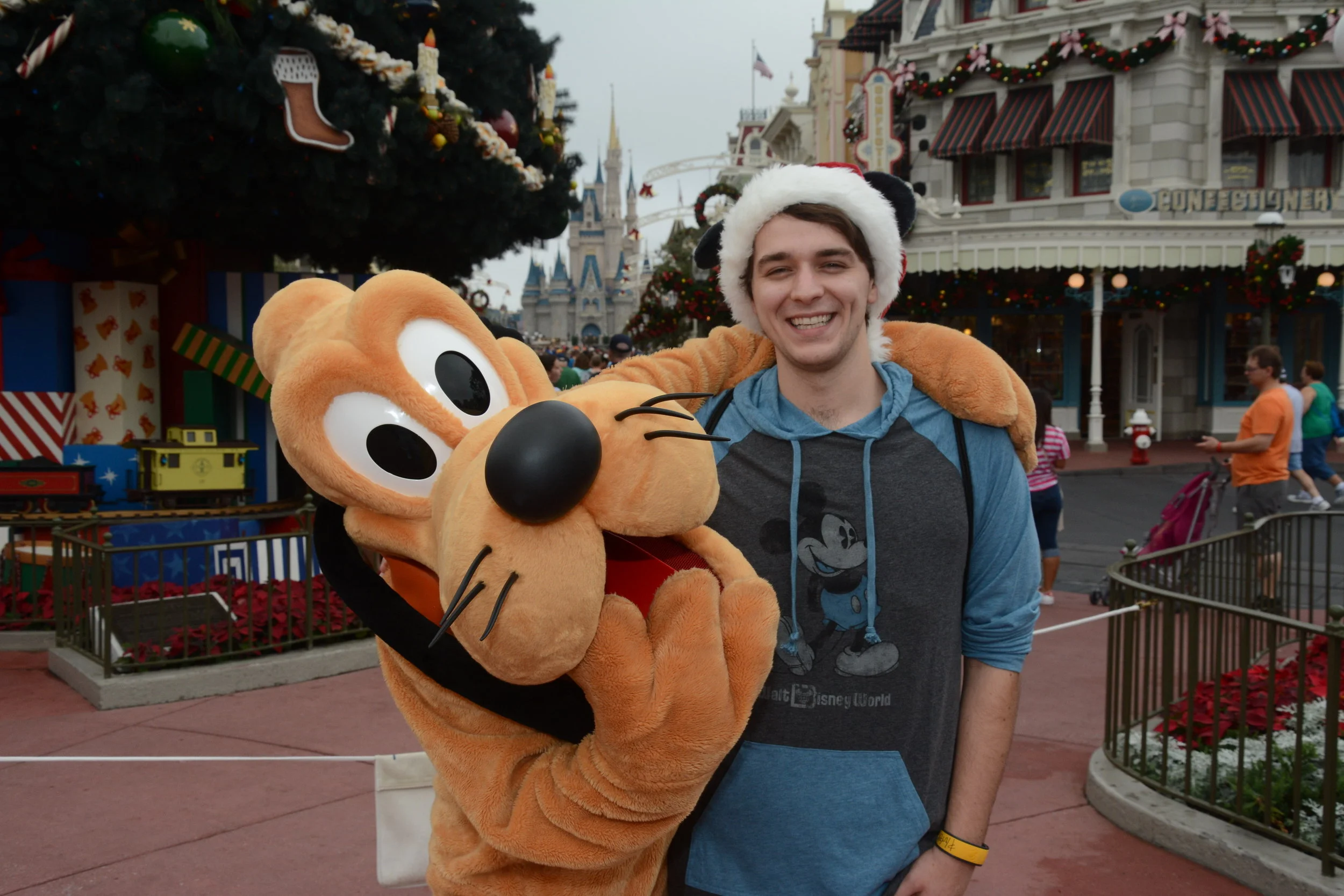 Just Chillin' With Pluto While Launching From Disney World!