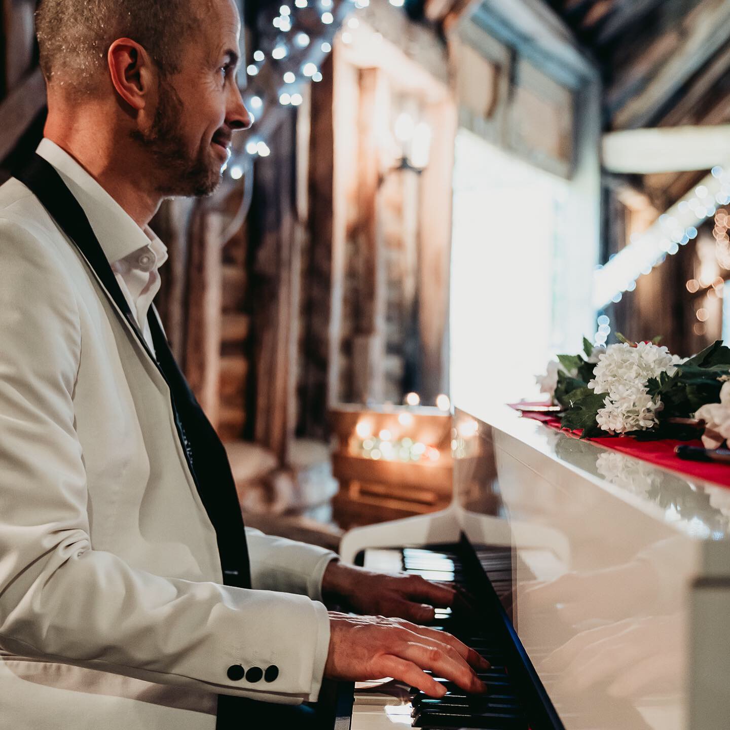 Wedding Breakfast (by Nicola Dawson Photography)