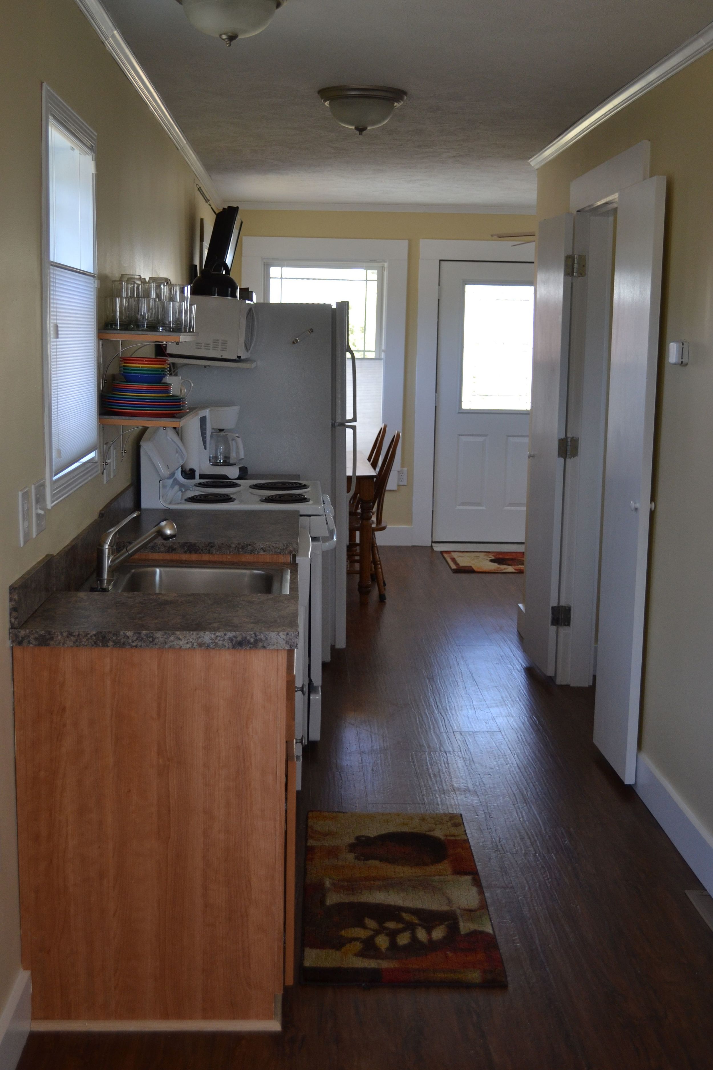 Golden Leaf - Kitchen
