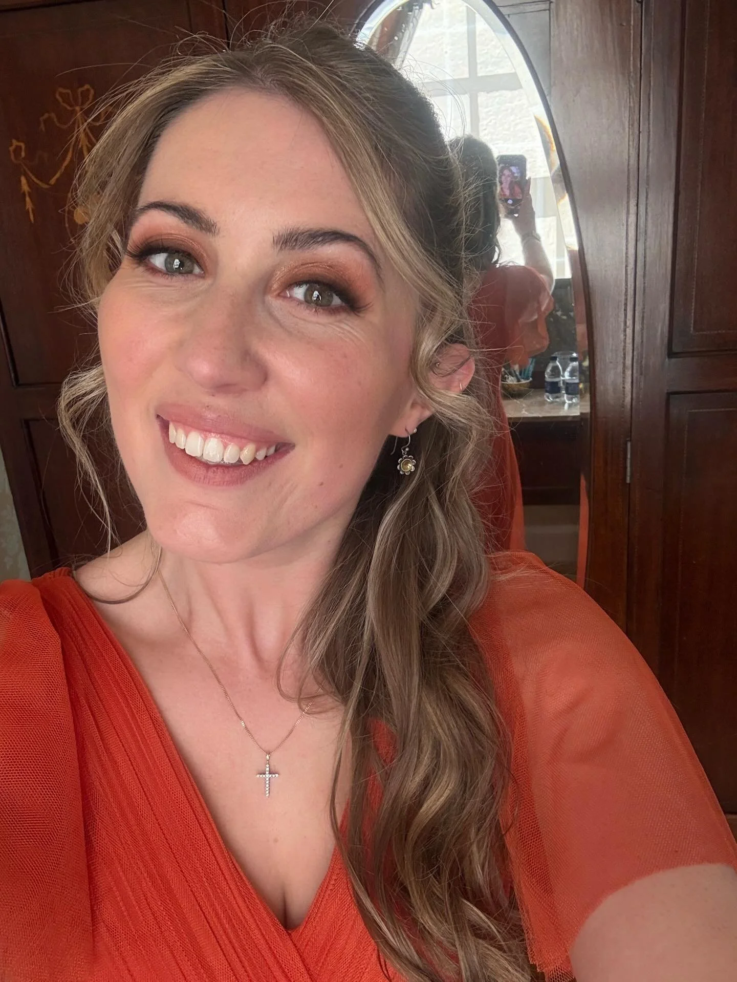 @liz_clairex lovely bridesmaids @theblakelandsestate #bridesmaidmakeup #worcestershiremua #bridalmakeup #blakelands