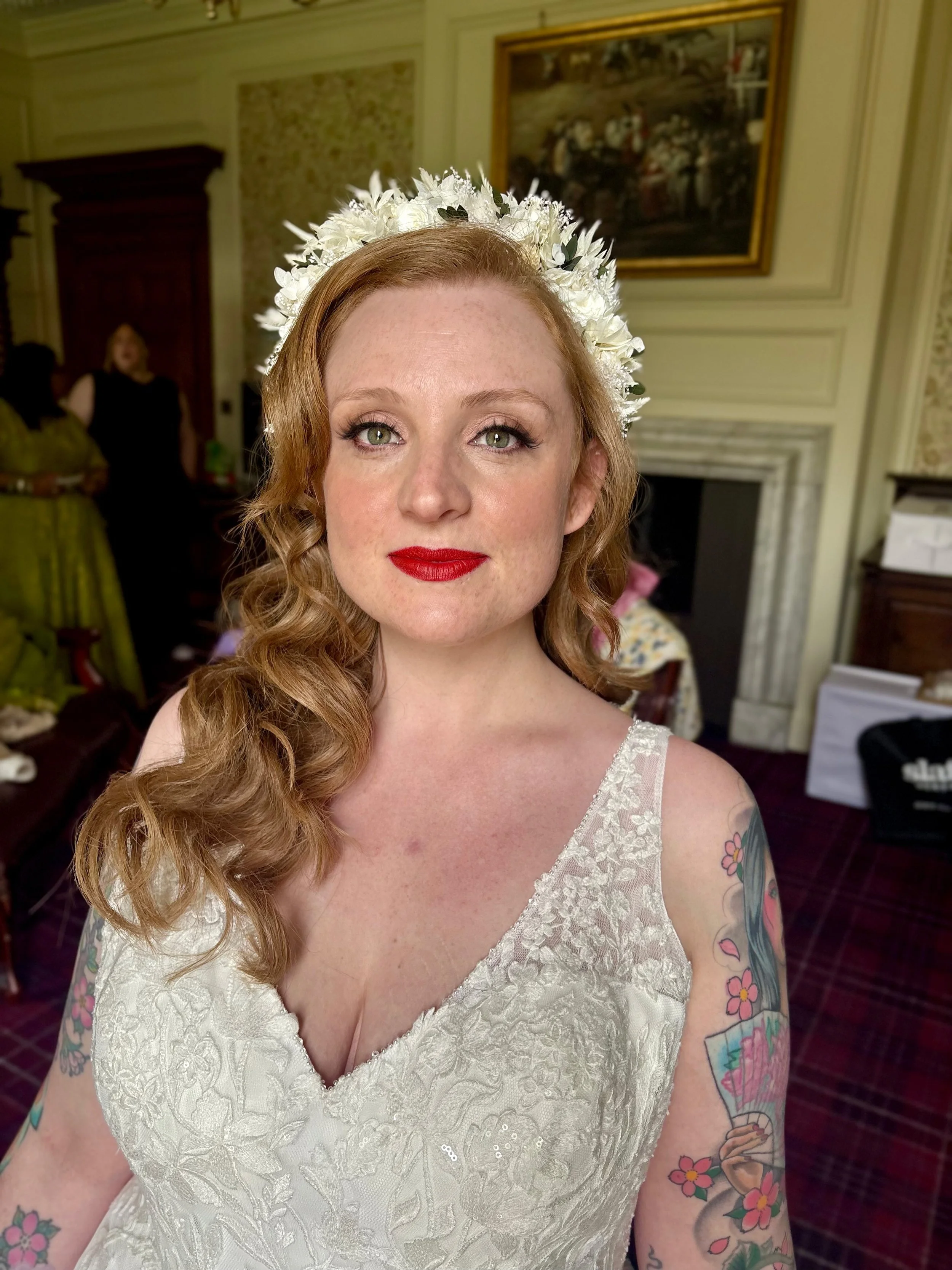 CHARLOTTE VINTAGE HAIR AND MAEUP BRIDE .jpg