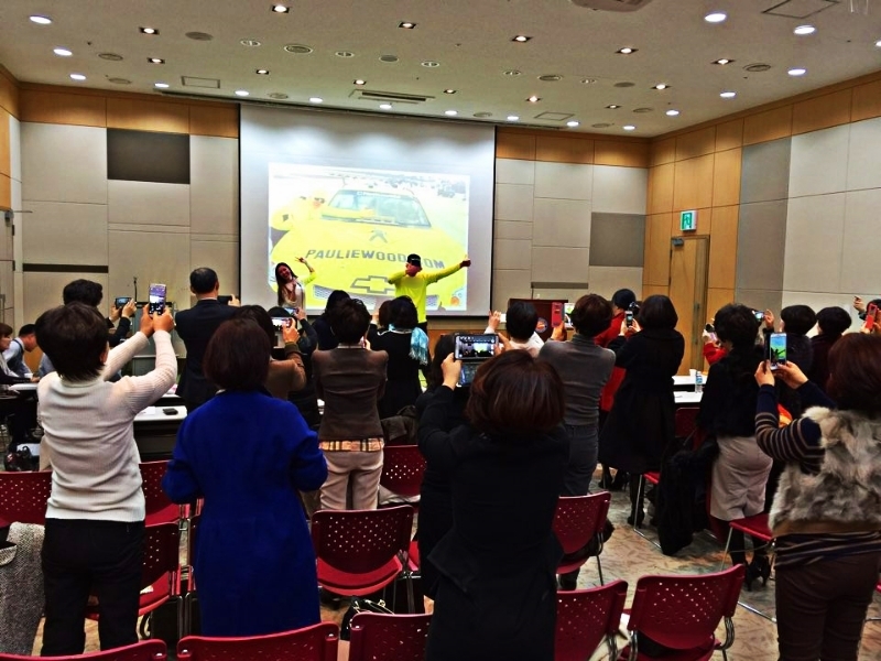 happy koreans 005.jpg