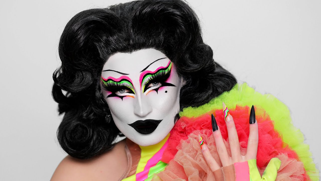 of Season 13 — A Review of Makeup Looks from RuPaul's Drag Race Avenue Magazine.