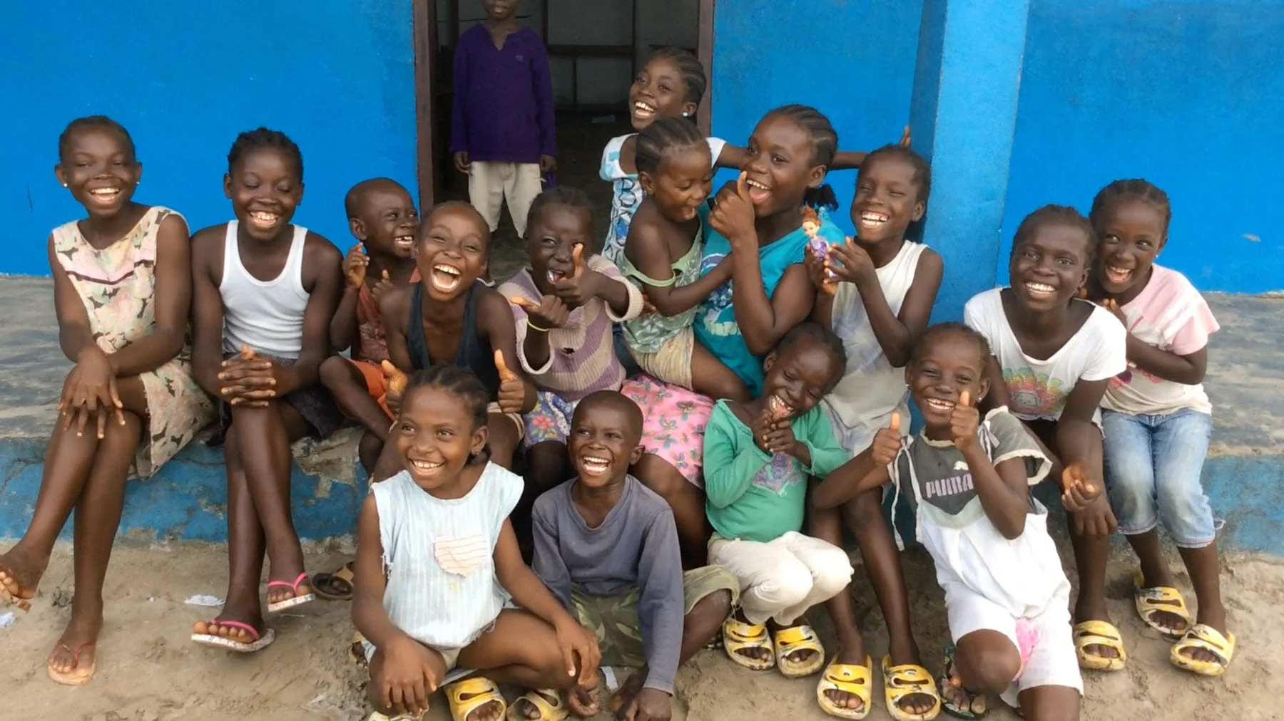 Liberia: Katie Rushes In