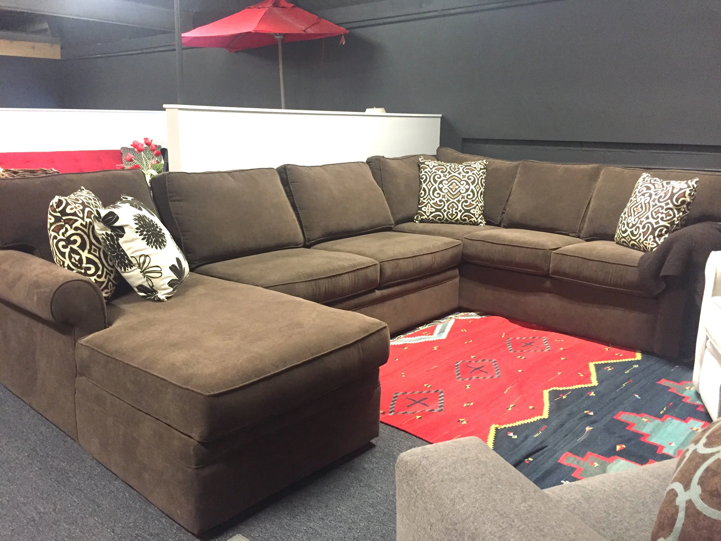  Dimensions: Length: 54", Depth: 40", Height: 36"