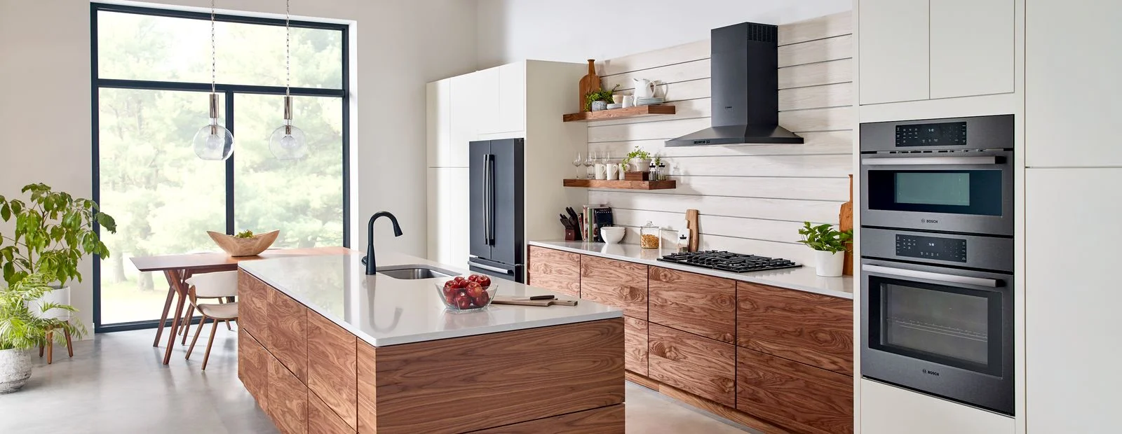 Cole's Appliance and Furniture Co.