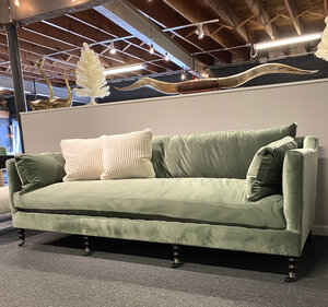 prachtig magie storting Robin Bruce Madeline Sofa — Cole's Appliance and Furniture Co.