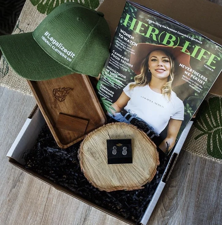 Canndora Summer Box