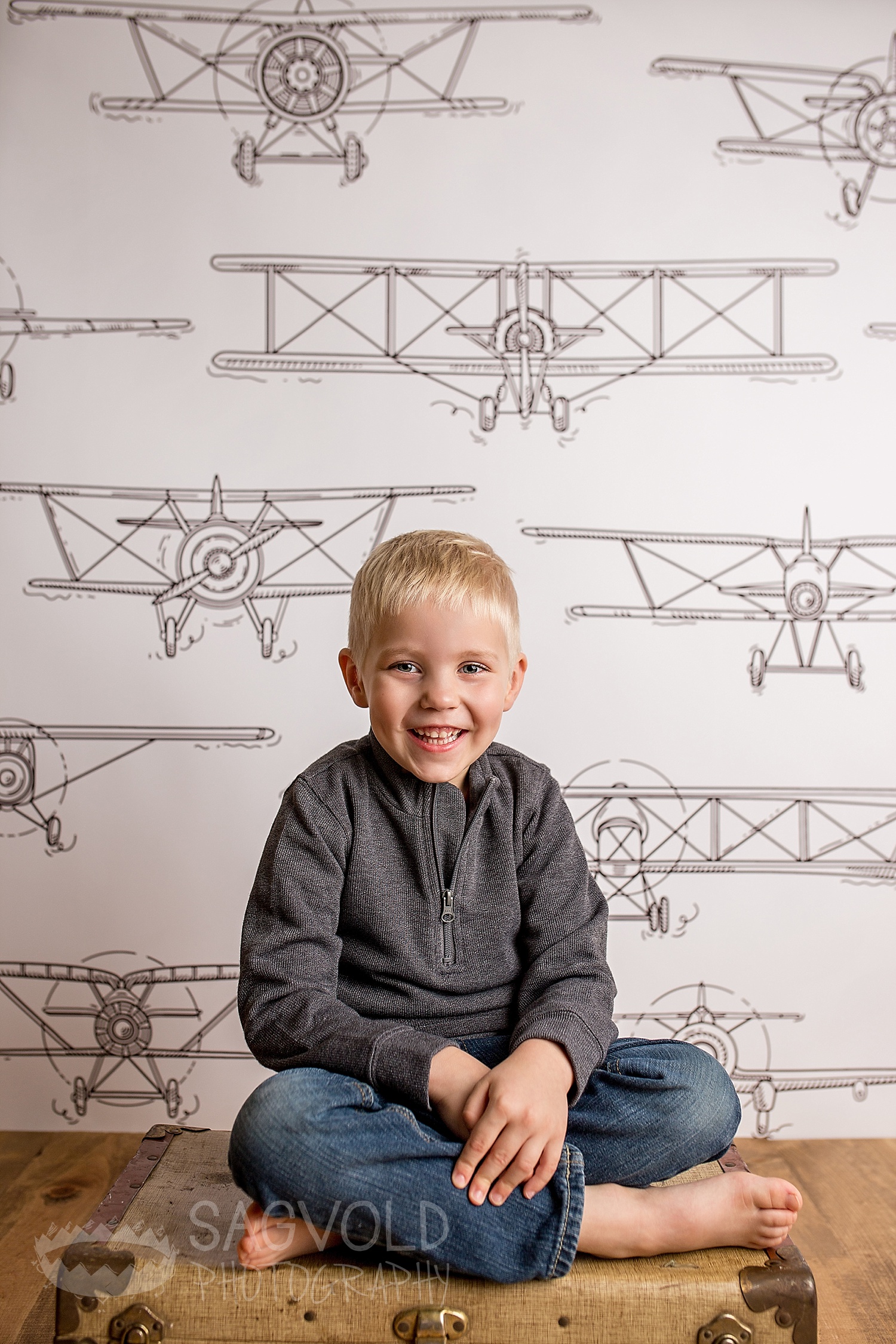 Child picture Fargo ND child photographer Janna Sagvold Photography