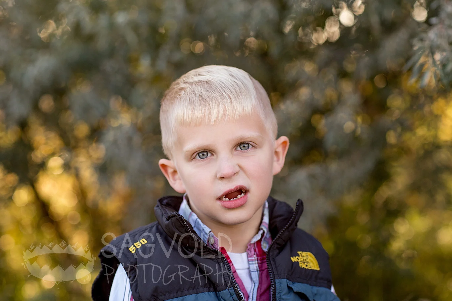 Child picture Fargo ND child photographer Janna Sagvold Photography