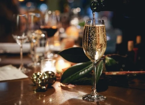 Holiday+Champagne+Tasting.jpg