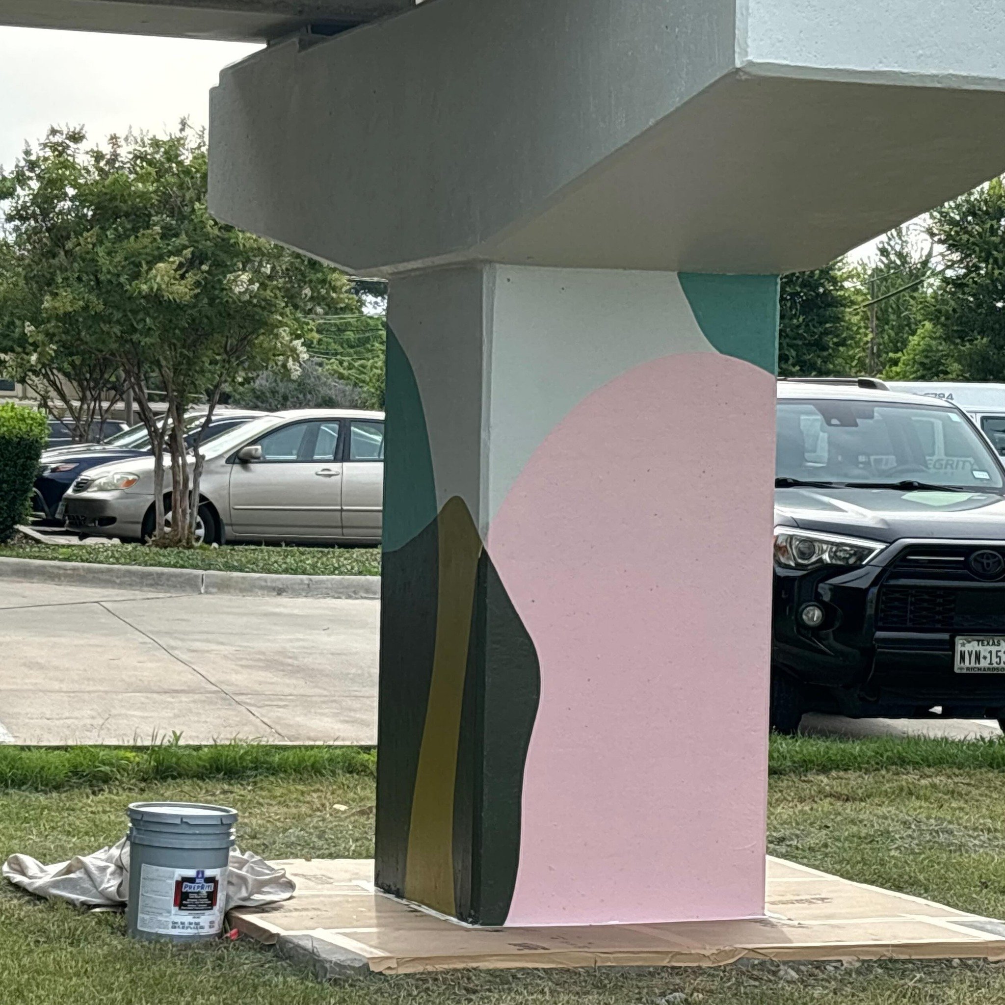 Our mural project at the Northaven Trail Pedestrian Bridge has finally begun! 🎉🎉🎉

Donate now to help us reach our fundraising goal for the new mural. Learn more at the link in our bio or at NorthavenTrail.org.

The mural is funded in part by a ge