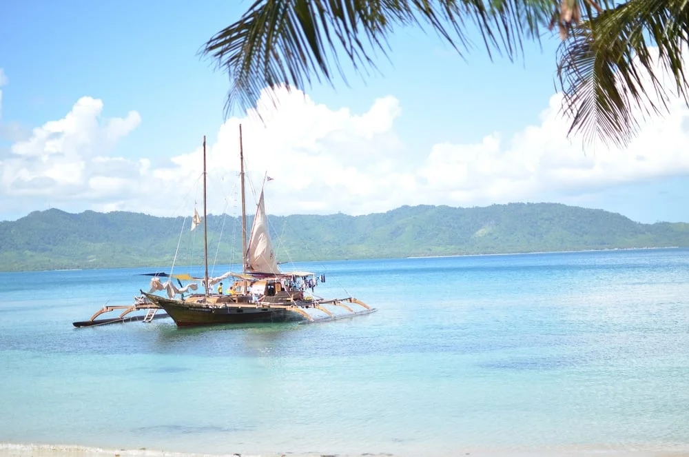 sailing in the philippines with tao expedition 