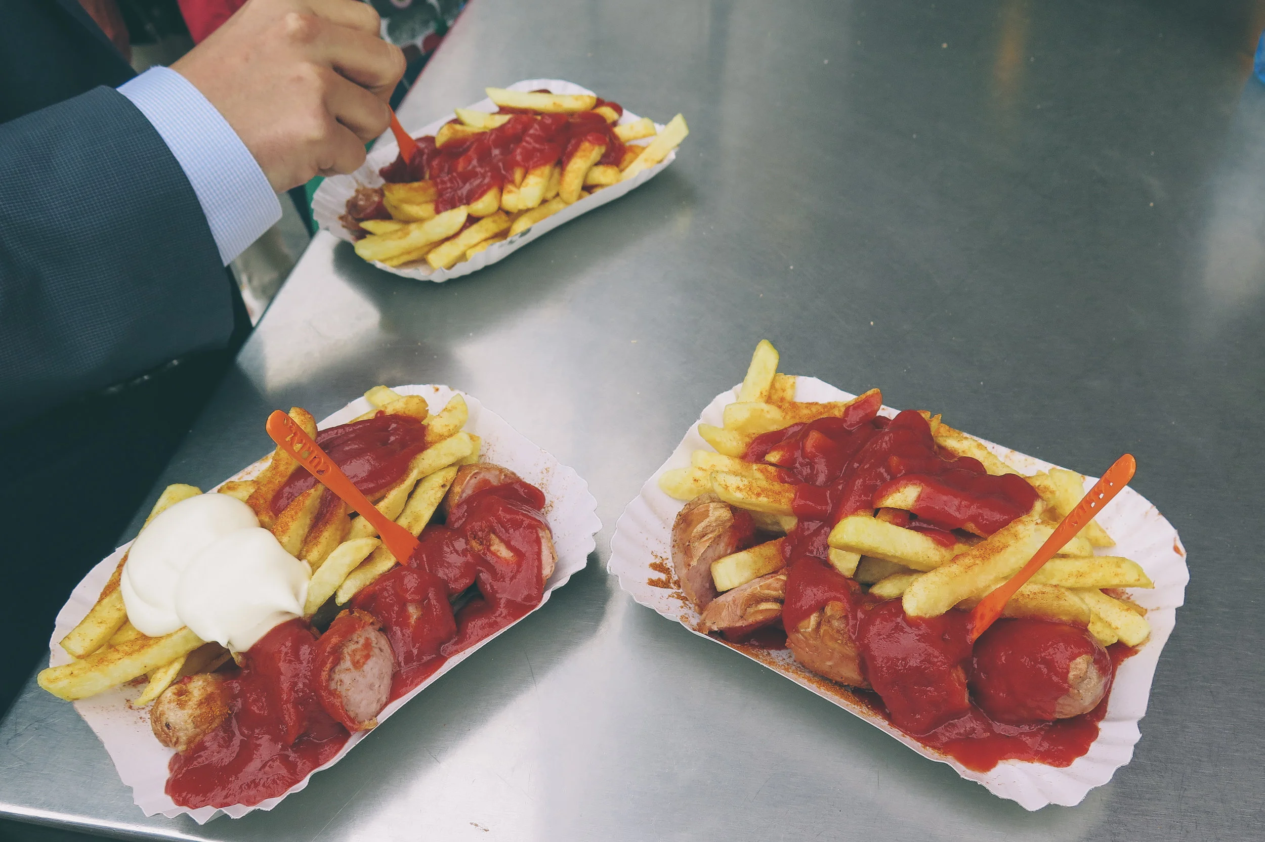 ^^ CURRYWORST [NOT THE MOST PHOTOGENIC DISH]