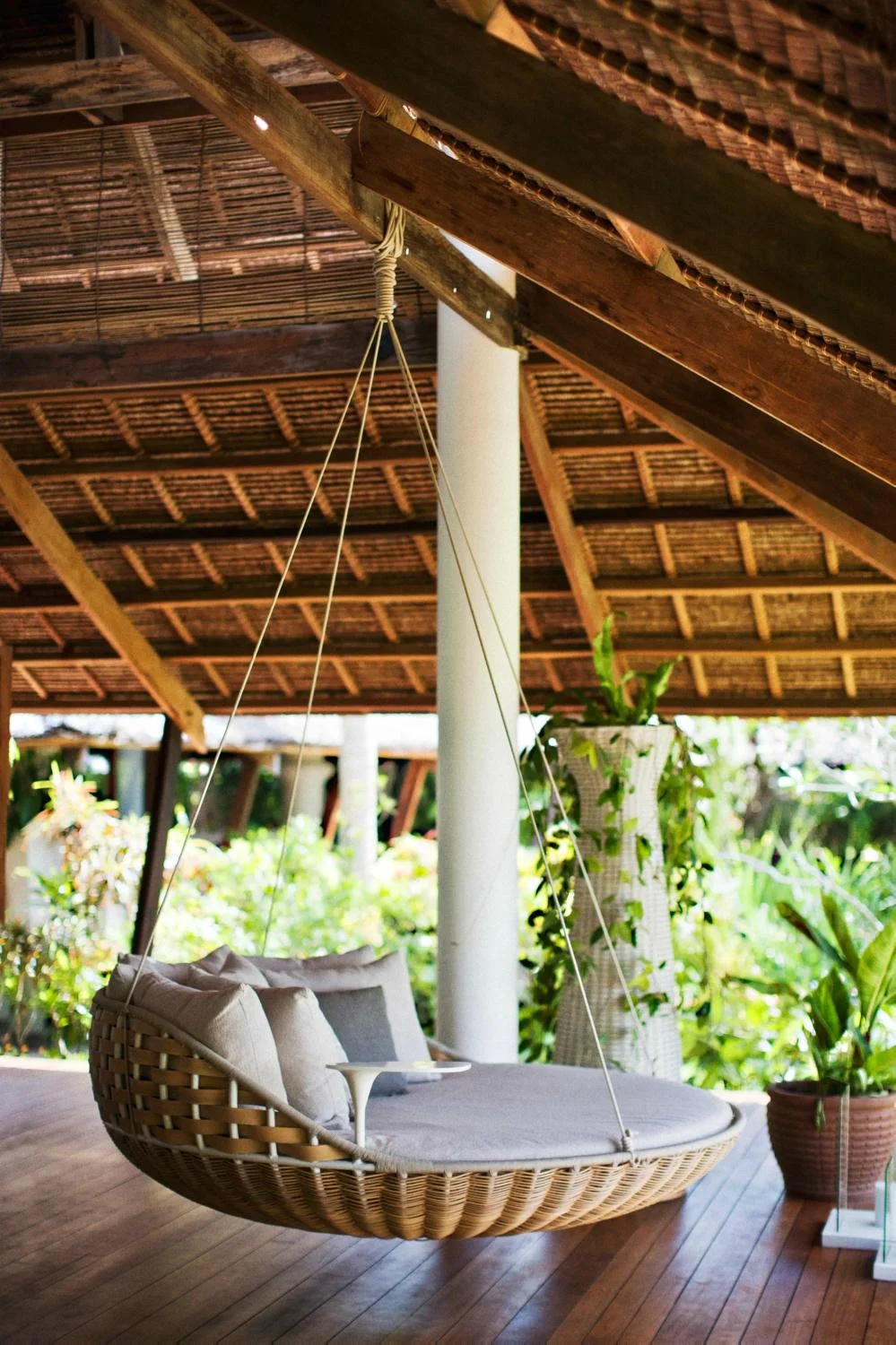 a luxury barefoot honeymoon: dedon island, siargao