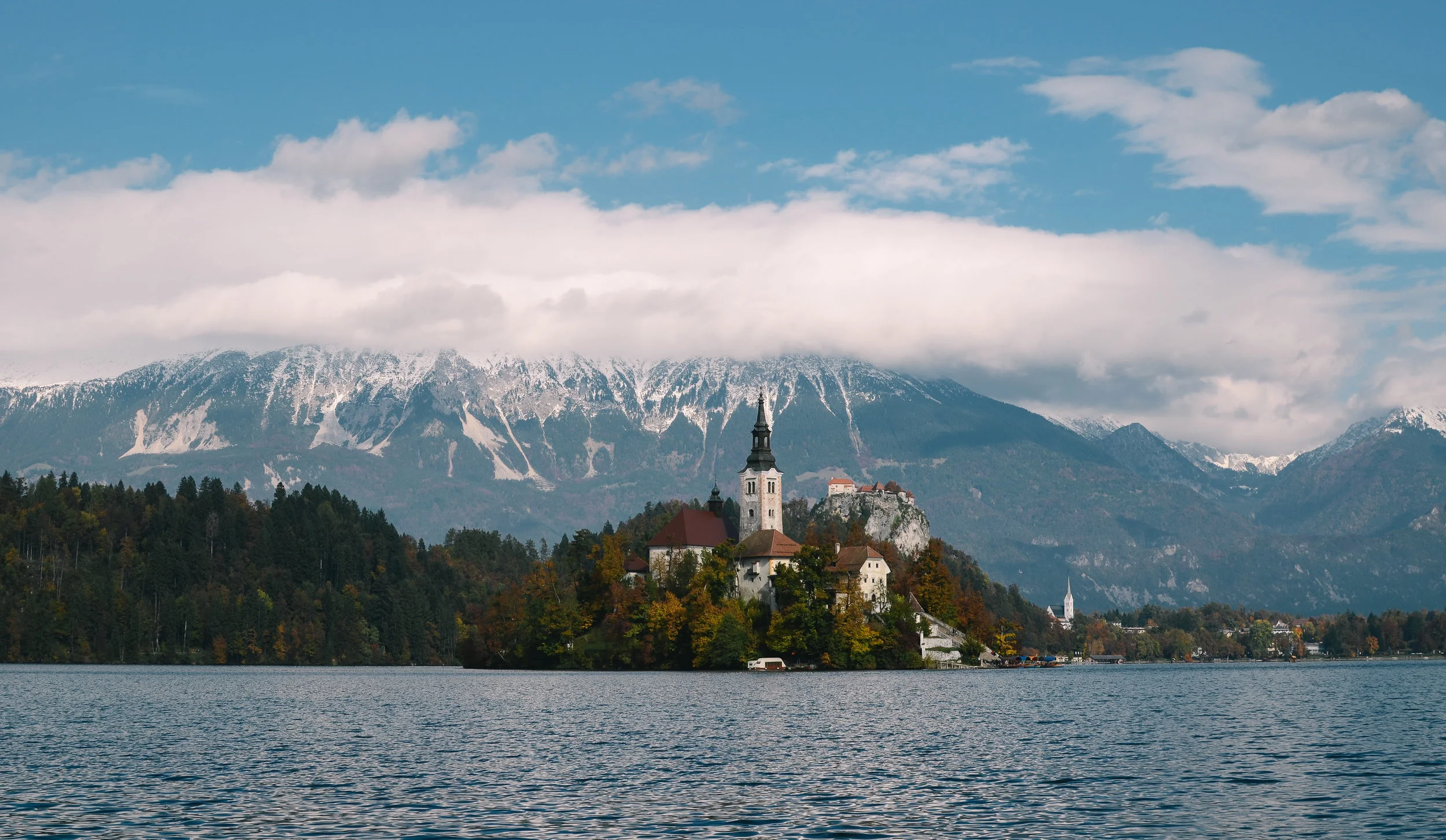 lake-bled-slovenia-travel-guide-lifeonpine_DSC_1123.jpg