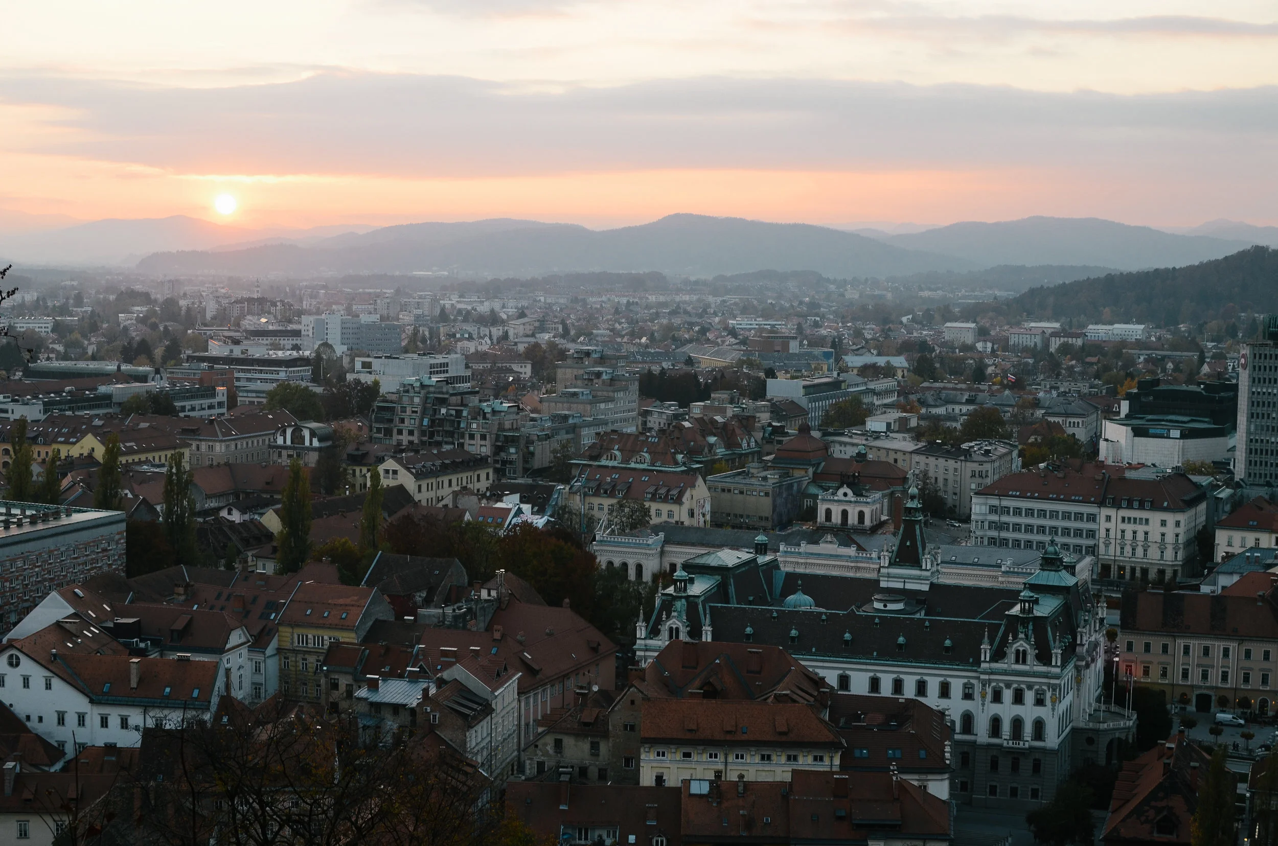 ljubljana-slovenia-travel-guide-lifeonpine_DSC_1986.jpg