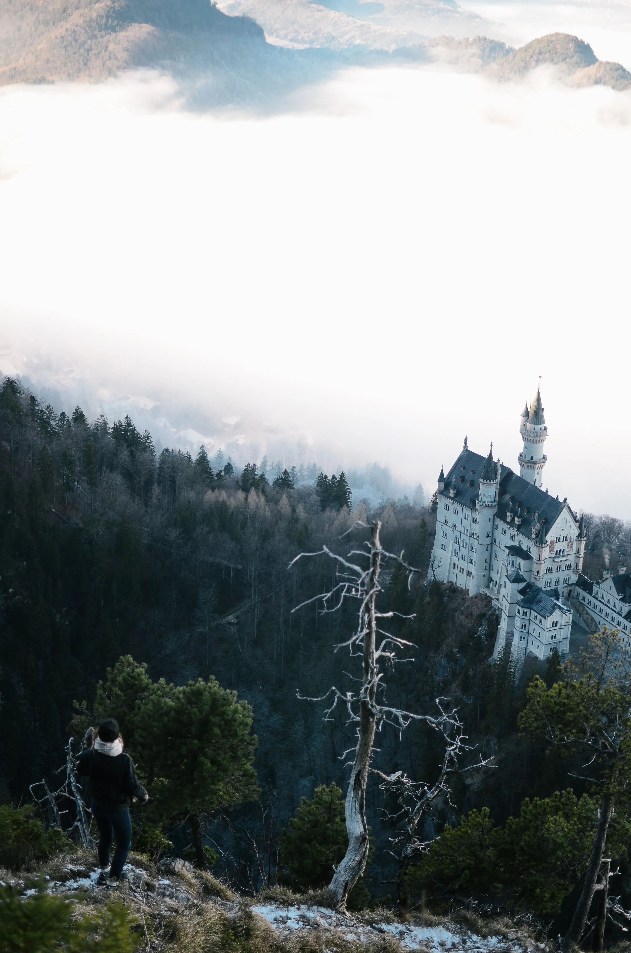 how to avoid the tourist trap at neuschwanstein castle