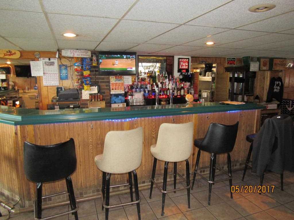 Bar 5-20-17.jpg