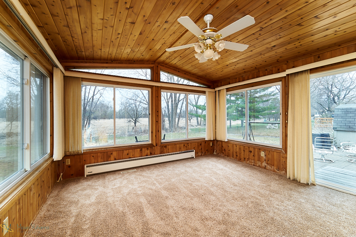 9 sunroom.jpg