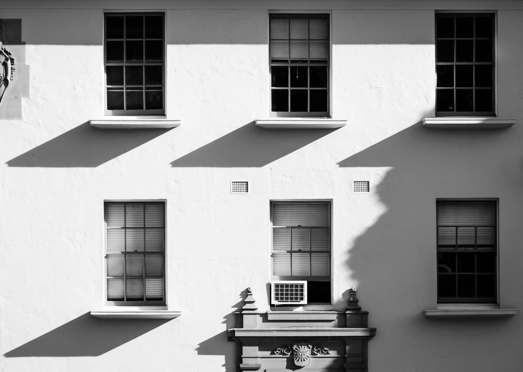 28. Windows