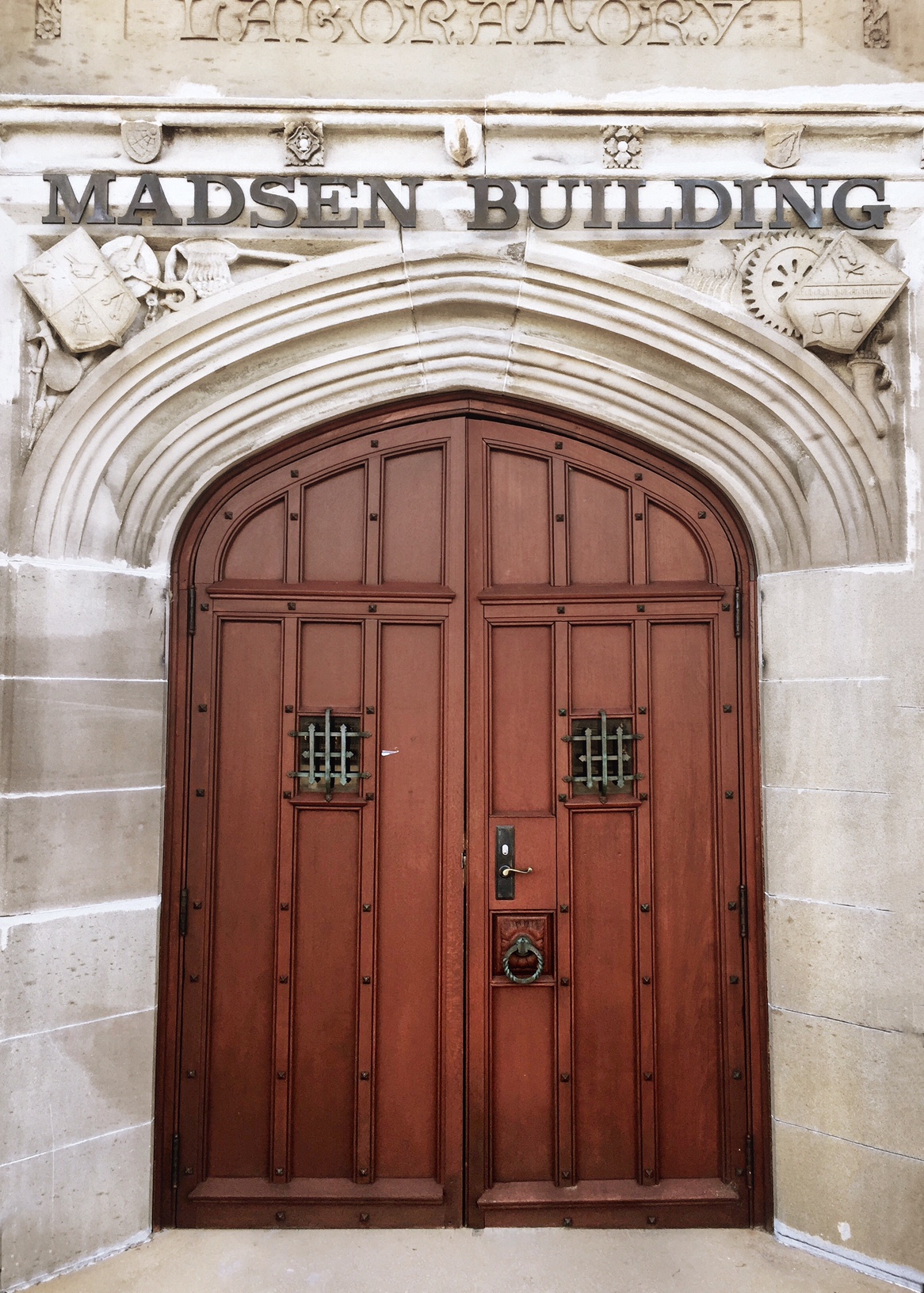 41. Madsen door