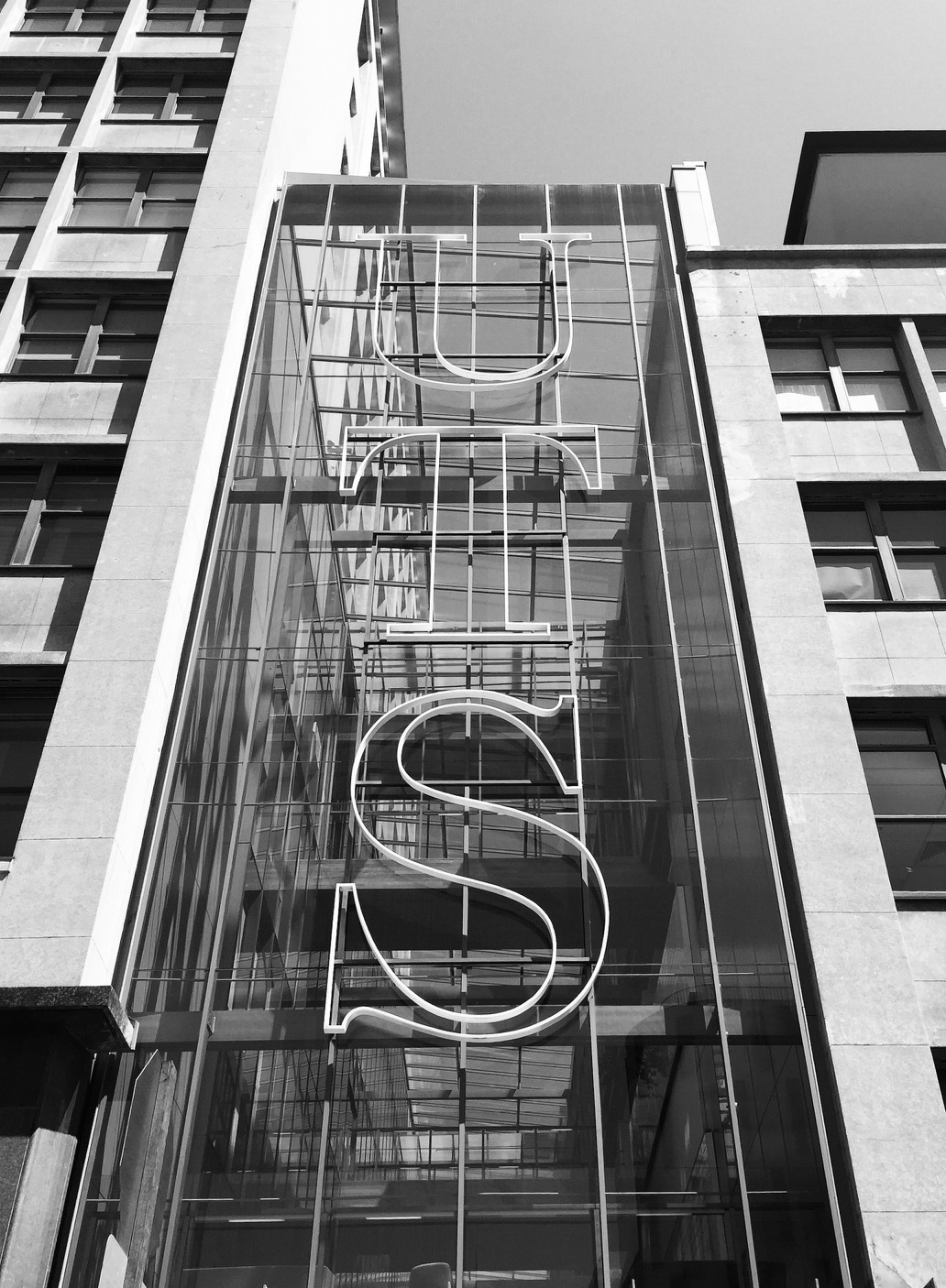 63. UTS