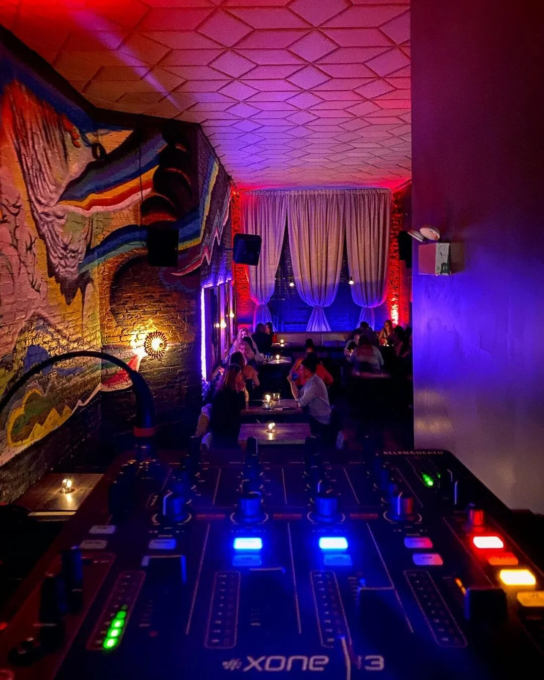 arbella-bside.jpg