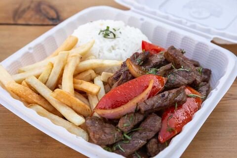 lomo Saltado Platter.jpg