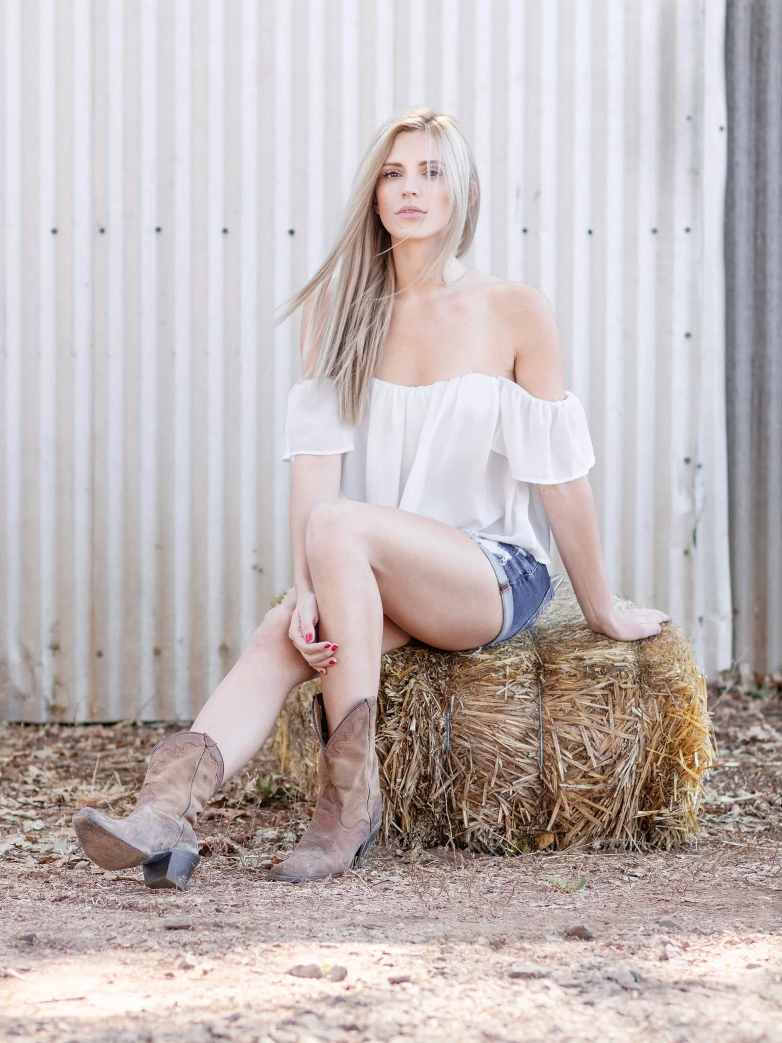 Breeona-2417-Web.jpg