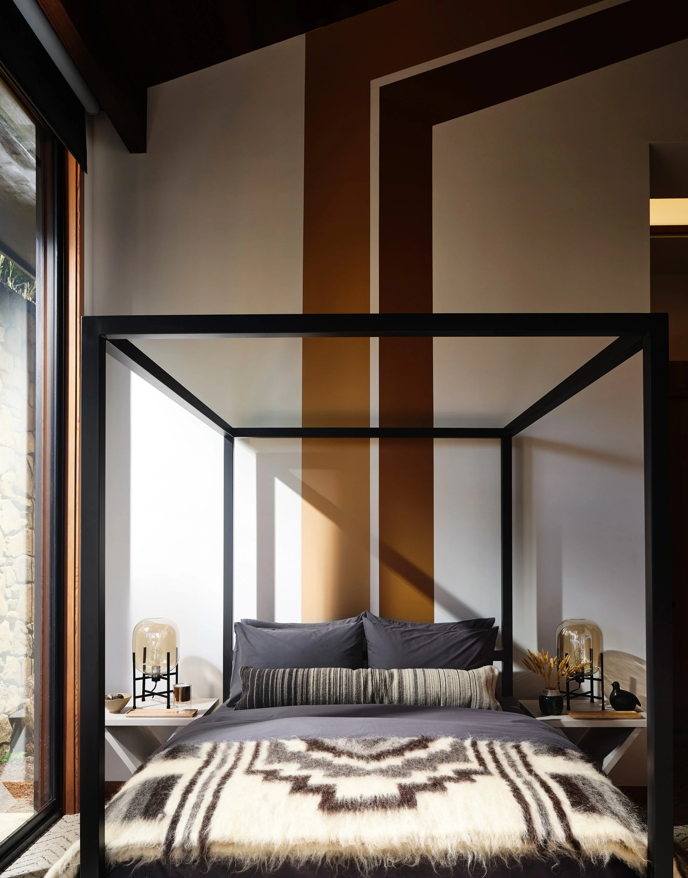 TimberCove_GBedroom02_04.jpg